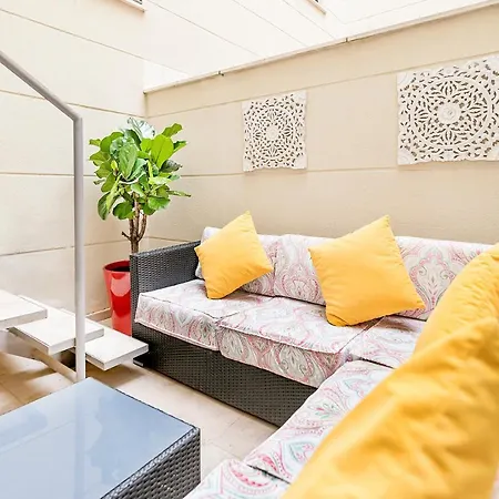 Maba/private Backyard/walk To Downtown/large Smart Tv * Malaga
